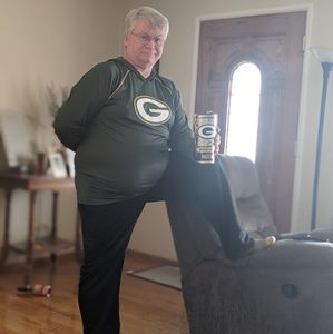 Meet your Posher, Gary